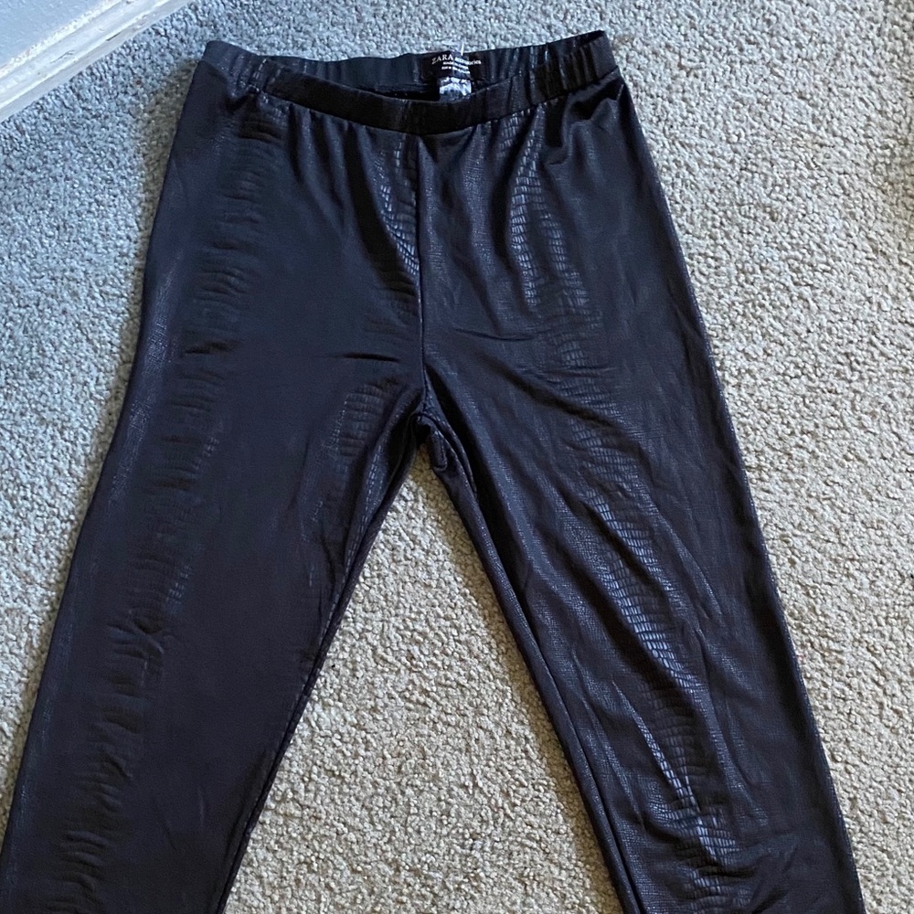 Zara Snake skin leggings